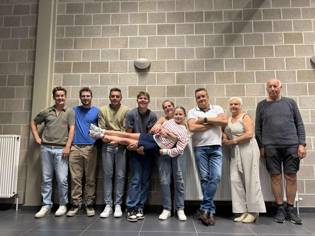 Groepsfoto van de acteurs